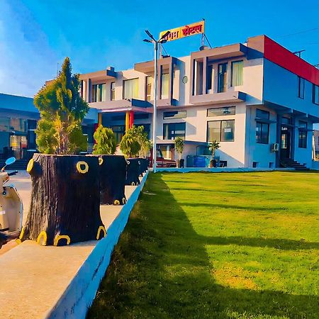 Sangam Hotel Chirawa Ngoại thất bức ảnh